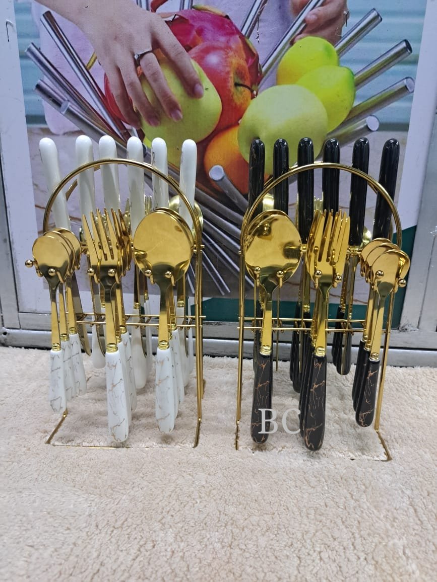 STAINLESS STEEL CUTLERY SET WITH STAND
